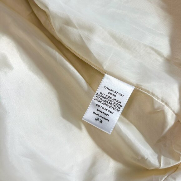 NWOT ASTR The Label Zenni Quilted Floral Jacket Cream XS Snap Front Lightweight - Picture 9 of 9